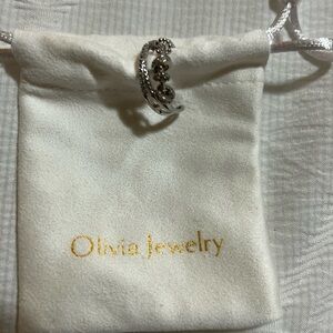 Olivia Jewelry Ring